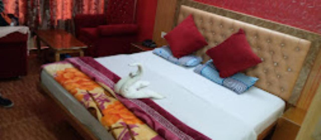 Hotel King Palace - Nature-Valley-Luxury-Room - Prime Location With Parking Facilities Shimla Exteriör bild