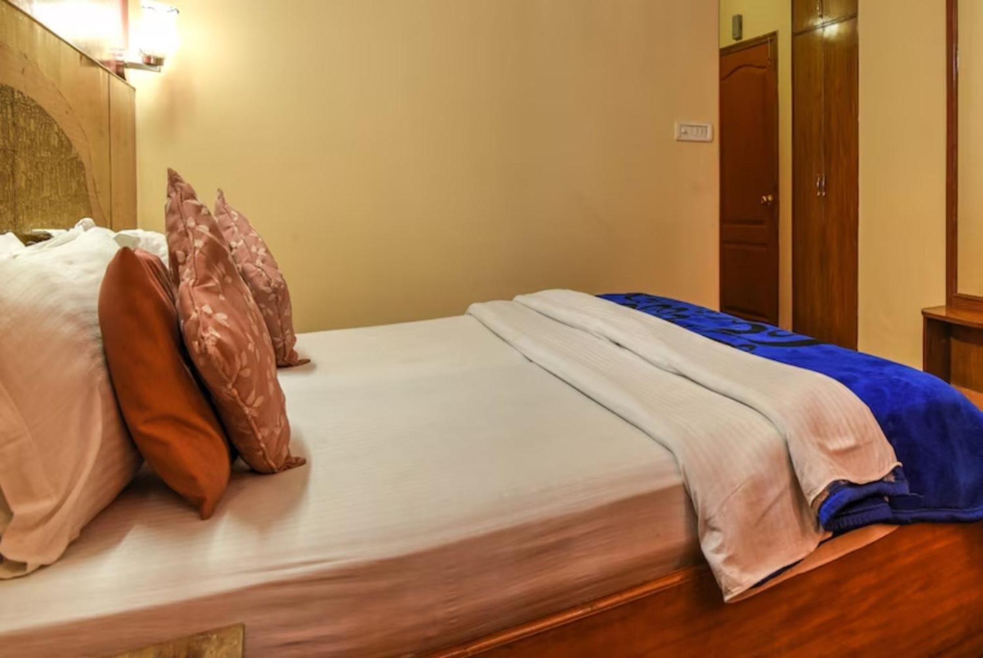 Hotel King Palace - Nature-Valley-Luxury-Room - Prime Location With Parking Facilities Shimla Exteriör bild