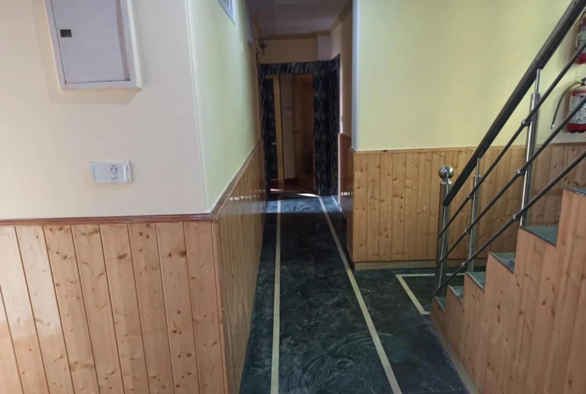 Hotel King Palace - Nature-Valley-Luxury-Room - Prime Location With Parking Facilities Shimla Exteriör bild