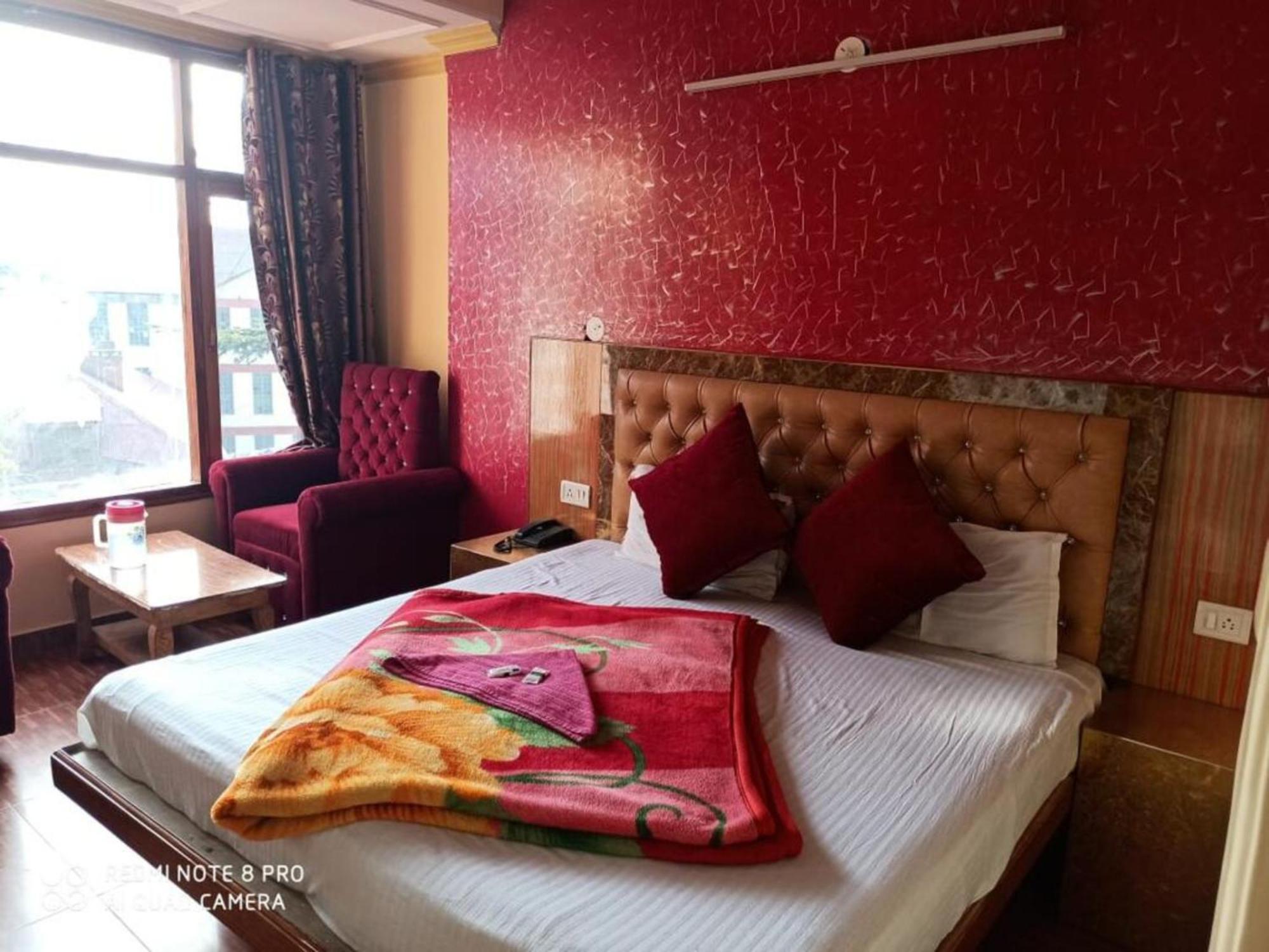 Hotel King Palace - Nature-Valley-Luxury-Room - Prime Location With Parking Facilities Shimla Exteriör bild